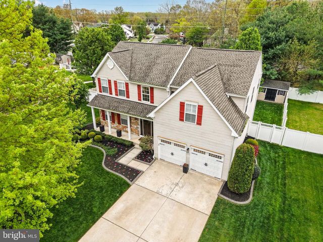 306 PICKWICK DR, Williamstown, NJ 08094