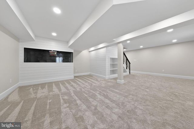 306 PICKWICK DR, Williamstown, NJ 08094