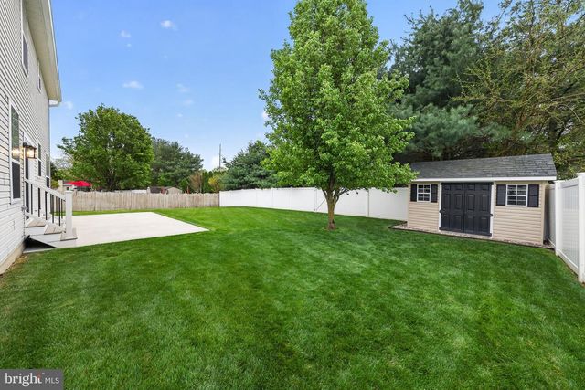 306 PICKWICK DR, Williamstown, NJ 08094