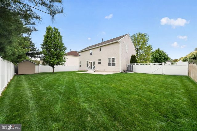 306 PICKWICK DR, Williamstown, NJ 08094