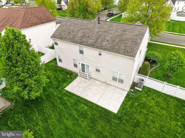 306 PICKWICK DR, Williamstown, NJ 08094