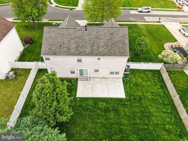 306 PICKWICK DR, Williamstown, NJ 08094