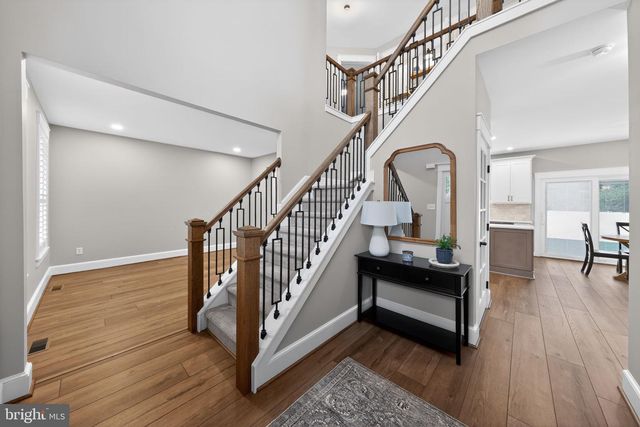 306 PICKWICK DR, Williamstown, NJ 08094