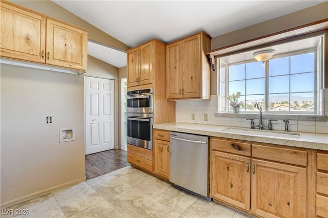 6040 North Monte Cristo Way, Las Vegas, NV 89130