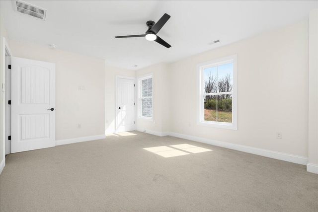 4260 Buttermilk Road, Lexington, KY 40509