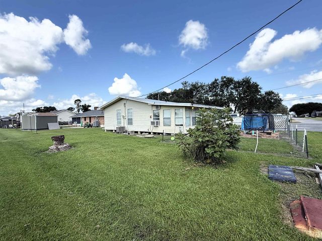 1001 Romy Dr, Lockport, LA 70374