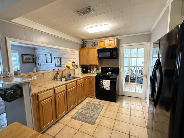 1001 Romy Dr, Lockport, LA 70374