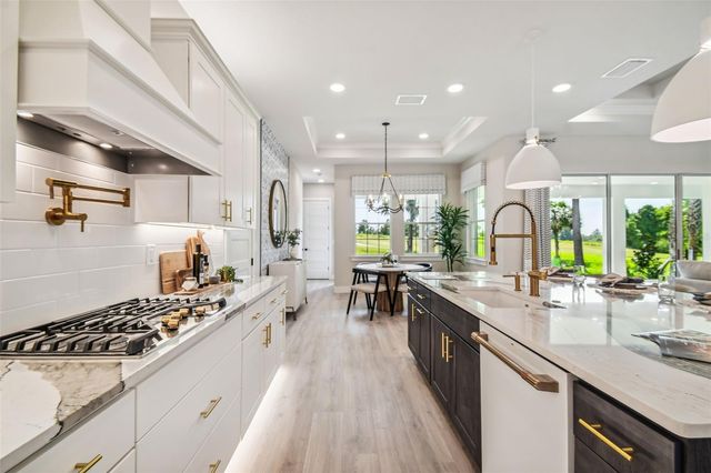 6470 SUMMIT VIEW DRIVE, Brooksville, FL 34601