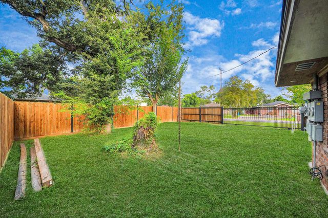 5914 Breland Street, Houston, TX 77016