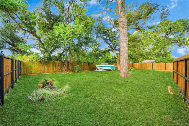 5914 Breland Street, Houston, TX 77016
