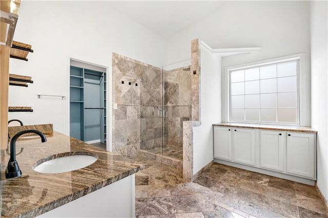 1525 Keystone Drive, Suwanee, GA 30024