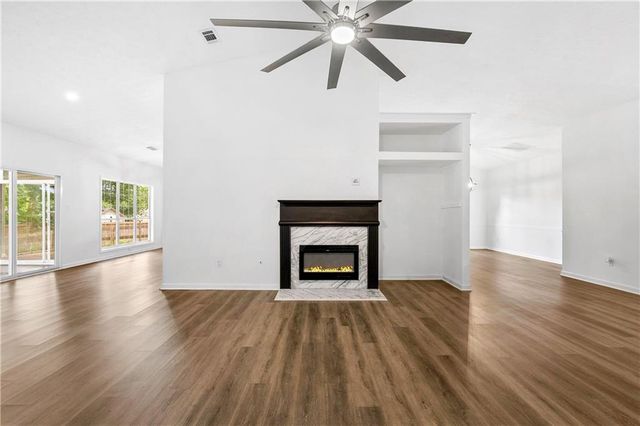 1525 Keystone Drive, Suwanee, GA 30024