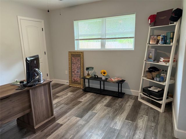 5316 Tanglebriar Drive, Dickinson, TX 77539