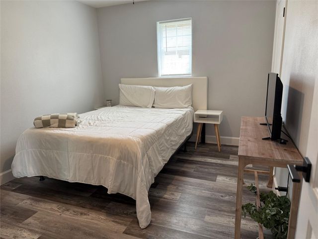 5316 Tanglebriar Drive, Dickinson, TX 77539