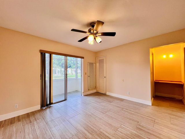 50 Coventry C, West Palm Beach, FL 33417