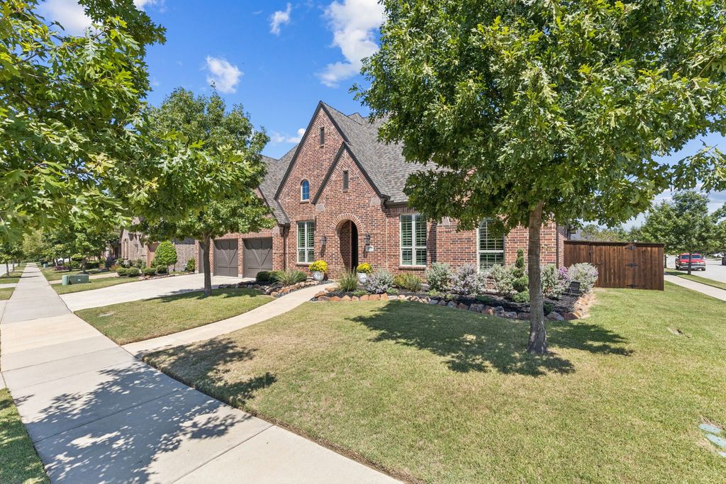 9921 Peninsula Point, Little Elm, TX 75068