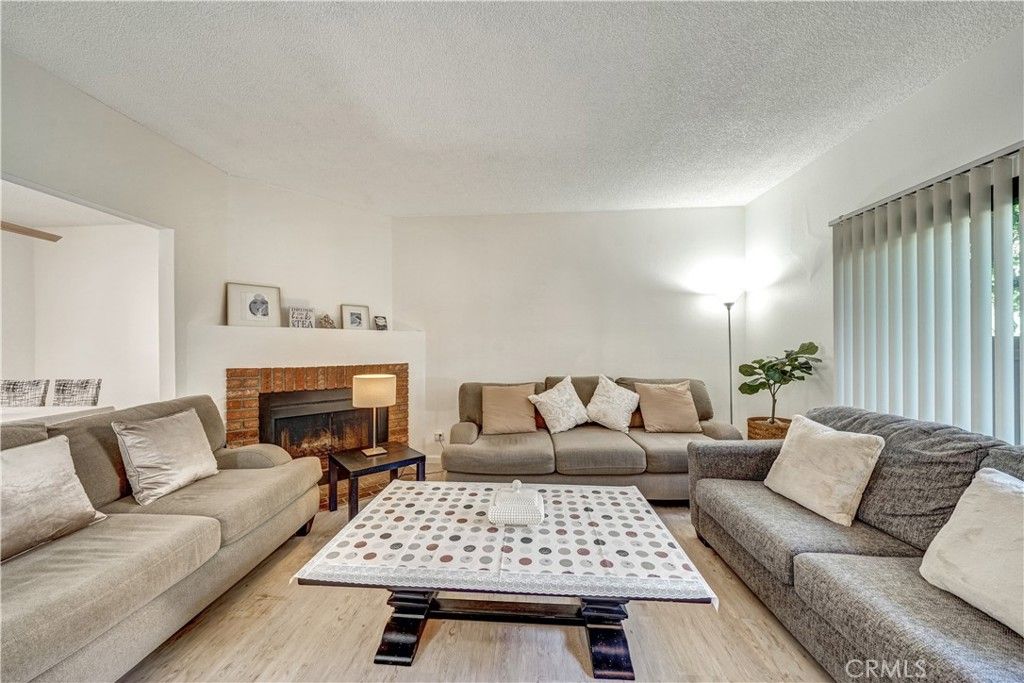 15053 Sherman Way C, Van Nuys, CA 91405 — exterior
