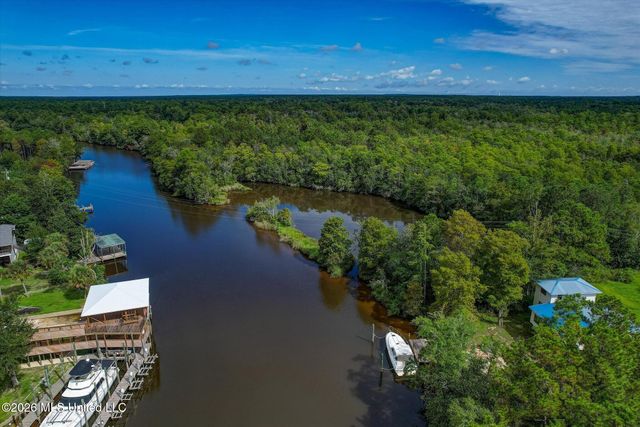 12375 Road 248, Biloxi, MS 39532
