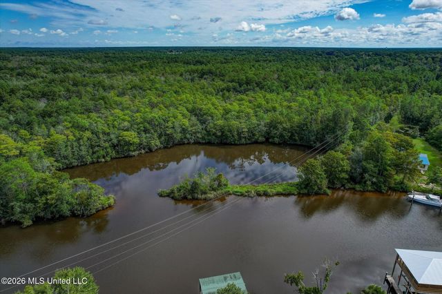 12375 Road 248, Biloxi, MS 39532