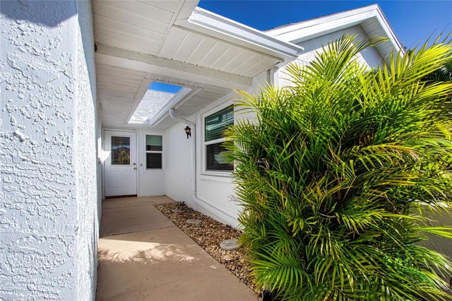 1619 FAXTON DRIVE, Sun City Center, FL 33573