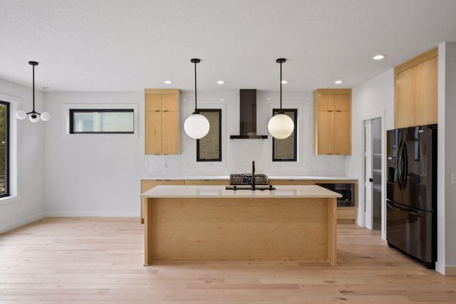 5829 Vincent Avenue S, Minneapolis, MN 55410