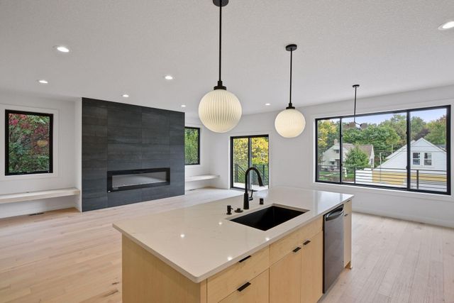 5829 Vincent Avenue S, Minneapolis, MN 55410