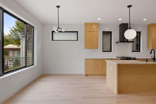 5829 Vincent Avenue S, Minneapolis, MN 55410