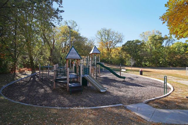 5829 Vincent Avenue S, Minneapolis, MN 55410