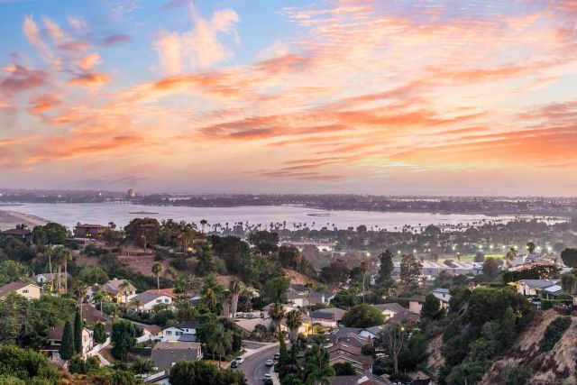 3636 Shawnee, San Diego, CA 92117