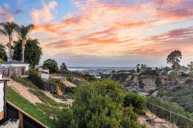 3636 Shawnee, San Diego, CA 92117