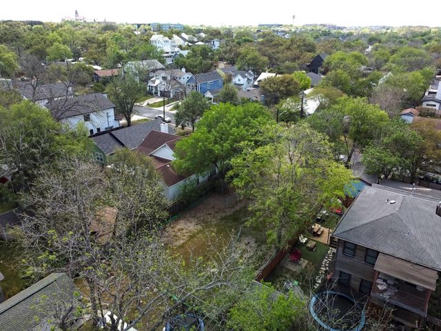 304 Ben Howell DR, Austin, TX 78704