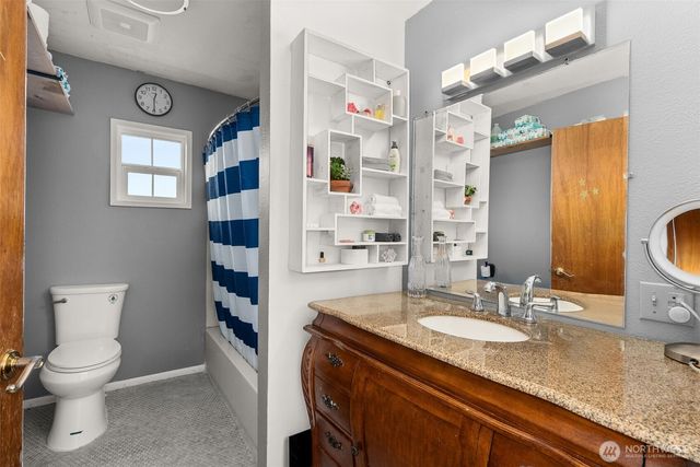 226 SW 16th St, Chehalis, WA 98532