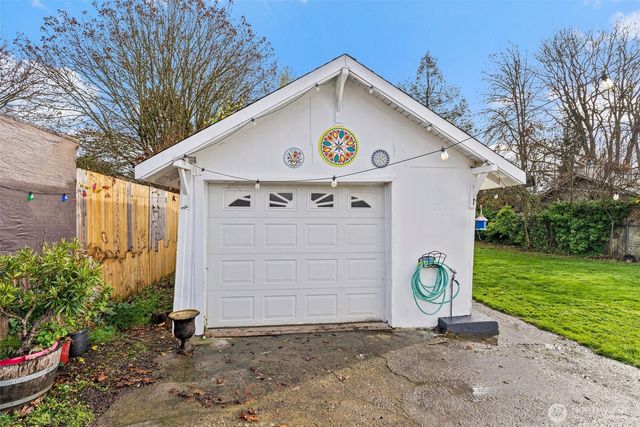 226 SW 16th St, Chehalis, WA 98532