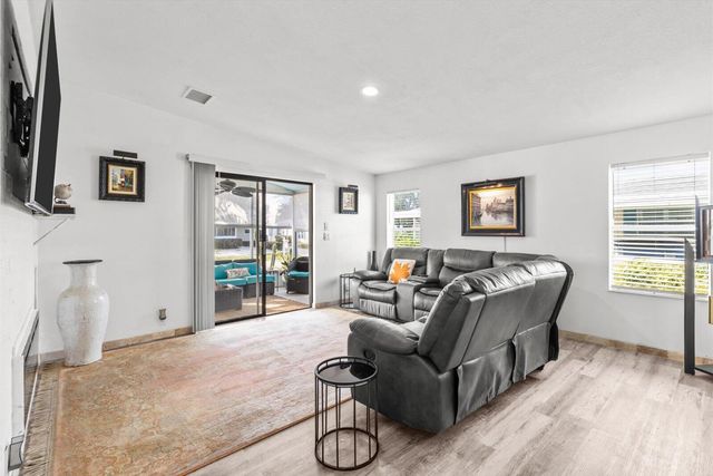 3812 Morning Dove Court, Port St Lucie, FL 34952