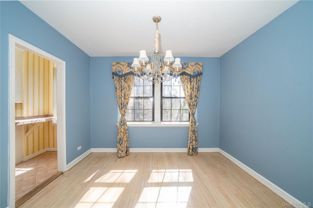 198 Garth Road 2B, Scarsdale, NY 10583