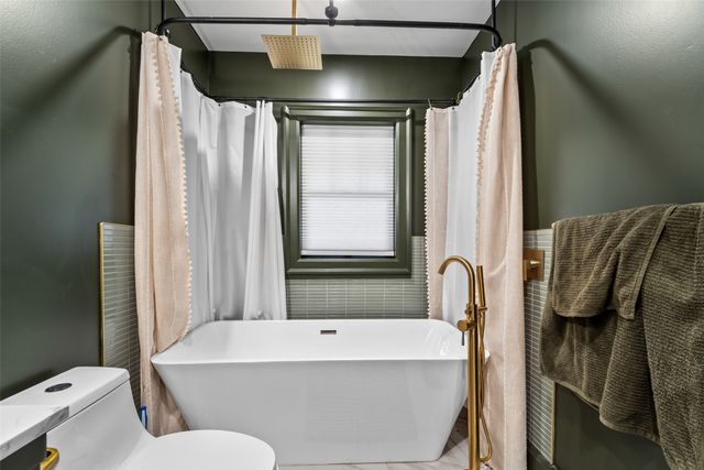 650 27th Street, Des Moines, IA 50312