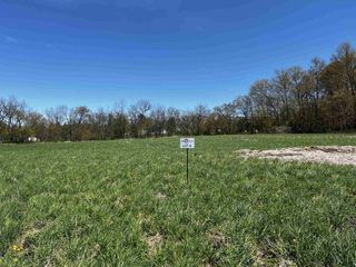 L16 S Forest View Drive, Beloit, WI 53511