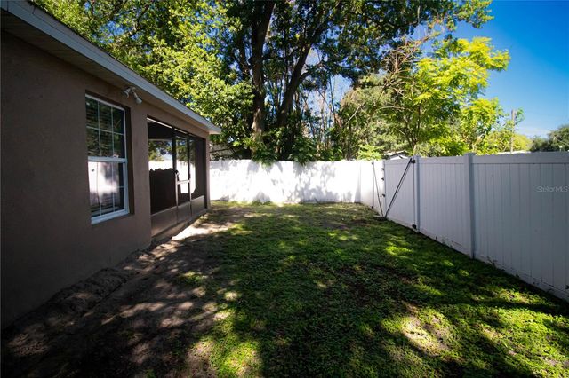 307 NW 8TH STREET, Mulberry, FL 33860