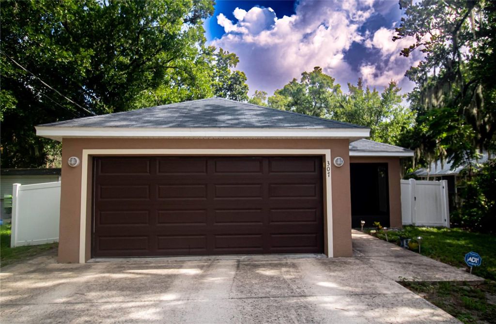 307 NW 8TH STREET, Mulberry, FL 33860