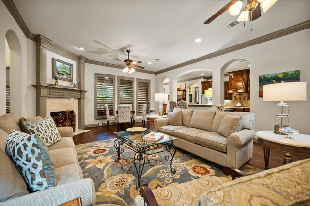 825 Rio Grande Drive, Mansfield, TX 76063