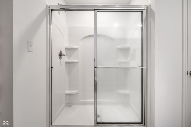 11629 Brookwood Trace Lane, Indianapolis, IN 46229