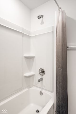 11629 Brookwood Trace Lane, Indianapolis, IN 46229