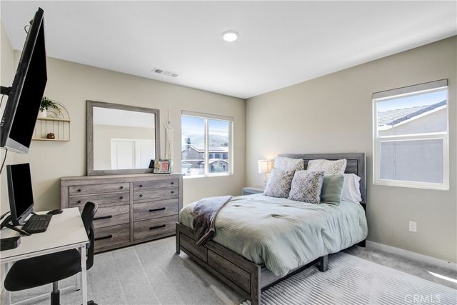 1212 Venice Avenue, Mentone, CA 92359