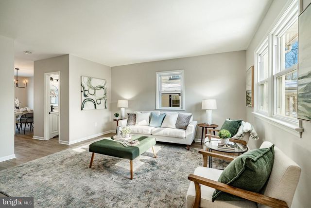 61 PENNSYLVANIA AVE, Phoenixville, PA 19460