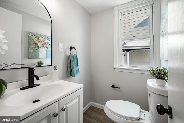 61 PENNSYLVANIA AVE, Phoenixville, PA 19460