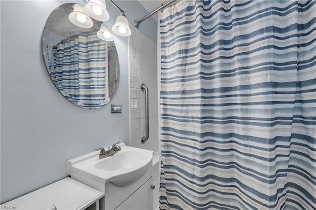 1721 Lafayette BLVD, Norfolk, VA 23509