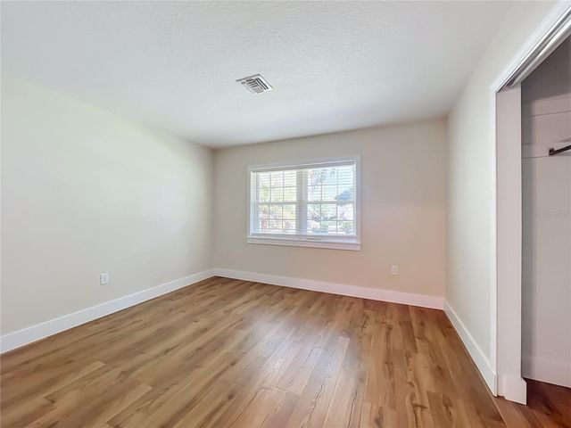 450 LIBERTY AVENUE 3, Mount Dora, FL 32757