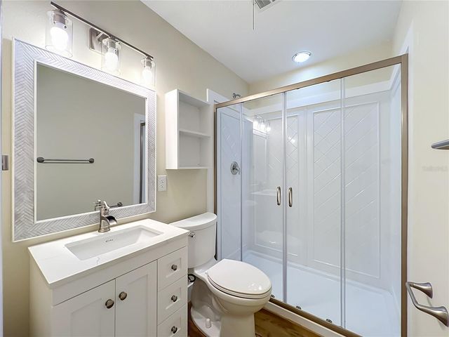 450 LIBERTY AVENUE 3, Mount Dora, FL 32757