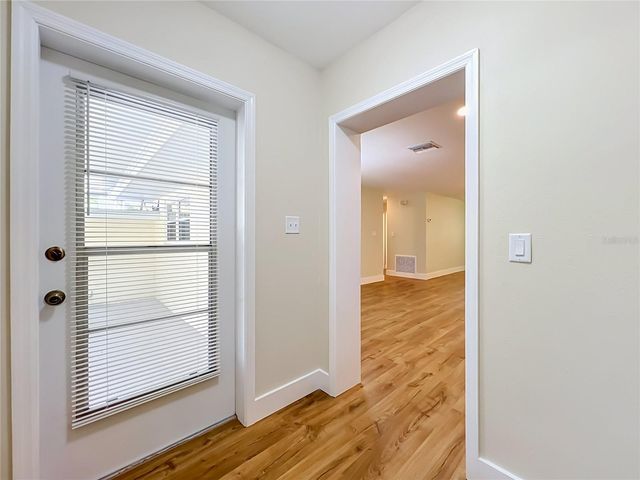 450 LIBERTY AVENUE 3, Mount Dora, FL 32757