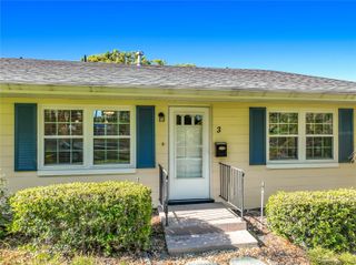 450 LIBERTY AVENUE 3, Mount Dora, FL 32757